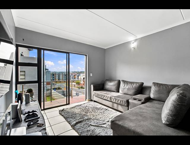 2 BEDROOM APARTMENT FOR SALE IN BARBEQUE DOWNS